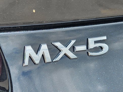 New 2025 MAZDA MX-5 Miata Club image 10