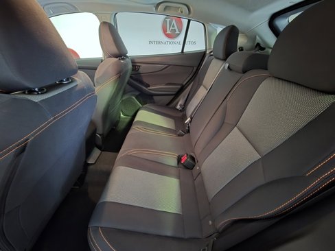 Used 2019 Subaru Crosstrek 2.0i Premium w/ Moonroof Package image 12
