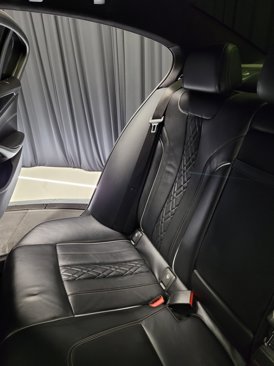 Used 2018 BMW M550i xDrive image 29