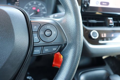 Used 2023 Toyota Corolla LE image 18