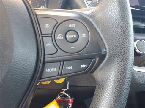 Used 2024 Toyota Corolla LE image 23