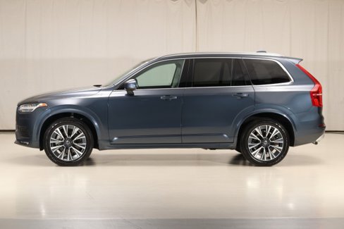 Used 2022 Volvo XC90 T5 Momentum w/ Advanced Package image 1