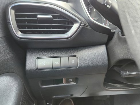 Used 2023 Hyundai Santa Fe SE image 21