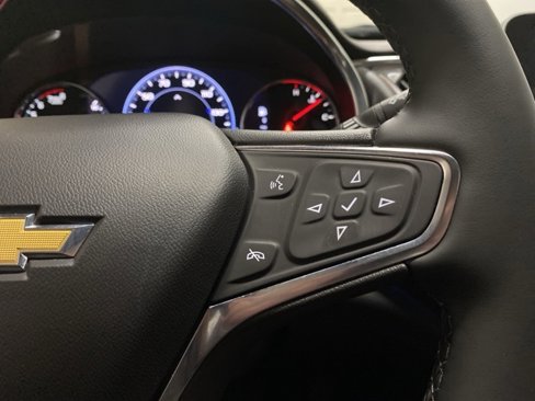 Used 2023 Chevrolet Malibu LT image 35