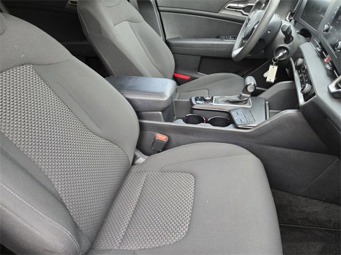 Certified 2023 Kia Sportage LX image 20