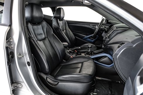 Used 2013 Hyundai Veloster Turbo image 31