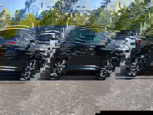 Used 2018 Nissan Murano Platinum image 3