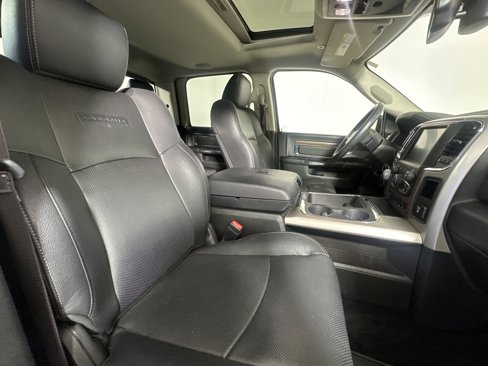 Used 2017 RAM 1500 Laramie image 23