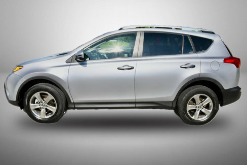 Used 2015 Toyota RAV4 XLE image 3