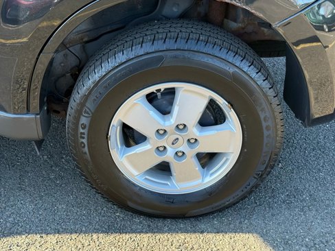 Used 2011 Ford Escape XLT image 31