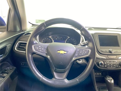 Used 2020 Chevrolet Equinox LT w/ Driver Convenience Package image 34