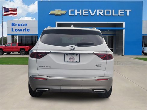 Used 2022 Buick Enclave Premium image 6