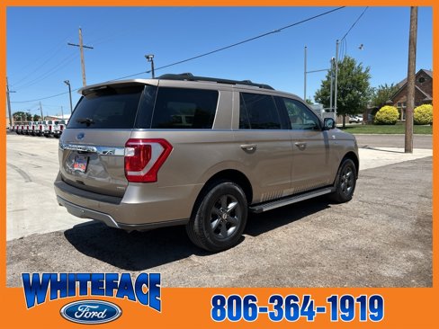 Used 2020 Ford Expedition XLT w/ Equipment Group 202A image 6