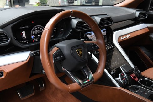 Used 2021 Lamborghini Urus image 14