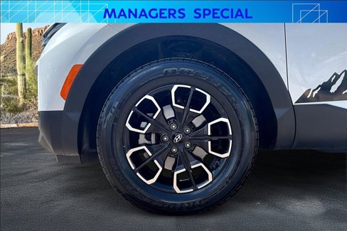 Used 2022 Hyundai Santa Cruz SEL Premium image 9