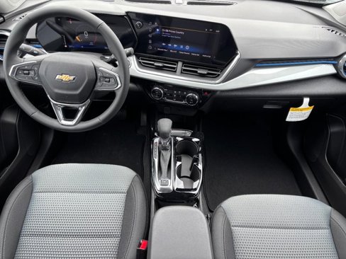 New 2025 Chevrolet Trax LT w/ Driver Confidence Package image 31