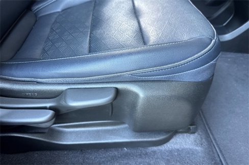 Used 2022 Chevrolet Bolt EUV Premier w/ Super Cruise Package image 23
