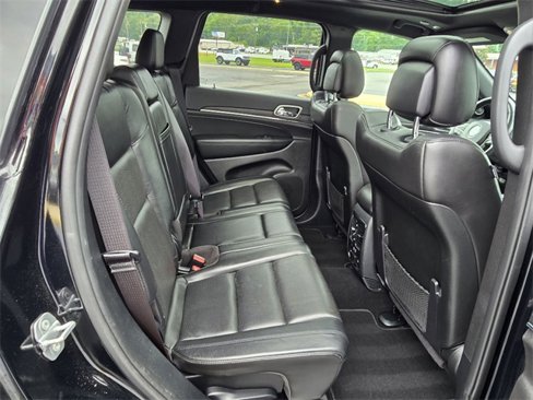 Used 2019 Jeep Grand Cherokee Limited w/ Luxury Group II image 14