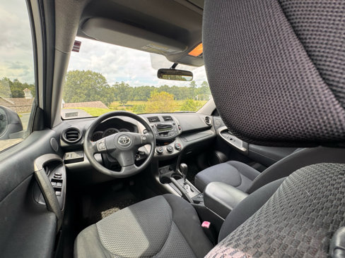 Used 2006 Toyota RAV4 4WD image 16