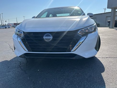 Used 2024 Nissan Sentra SV image 8