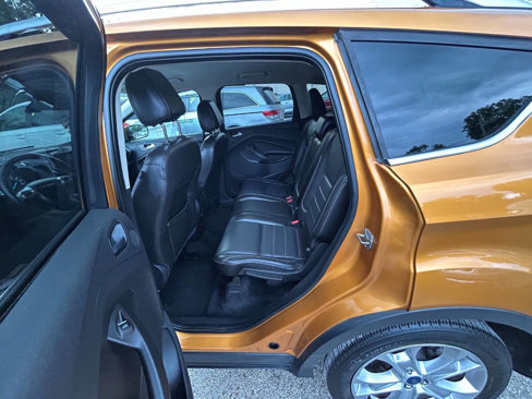 Used 2016 Ford Escape Titanium image 7