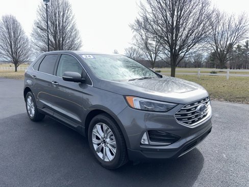 Used 2024 Ford Edge Titanium w/ Equipment Group 301A image 19