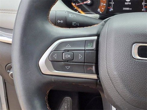 Used 2022 Jeep Compass Limited image 16
