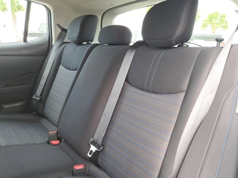 Used 2023 Nissan Leaf SV Plus image 8