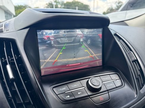 Used 2018 Ford Escape SEL w/ SEL Sport Appearance Package image 39