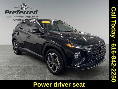 Used 2023 Hyundai Tucson Limited image 3