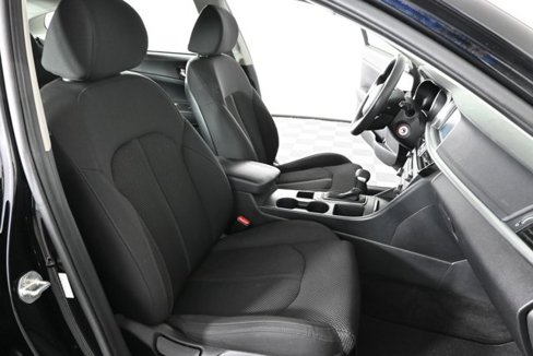 Used 2020 Kia Optima LX image 11