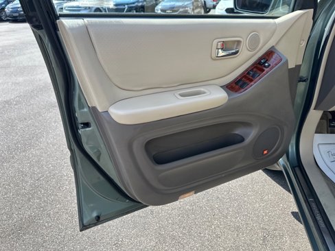 Used 2006 Toyota Highlander Limited image 18