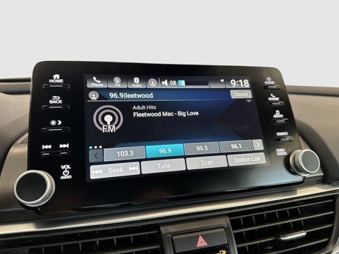 Used 2018 Honda Accord Sport image 17