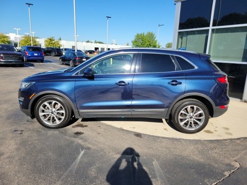 Used 2017 Lincoln MKC Select w/ Select Plus Package image 3