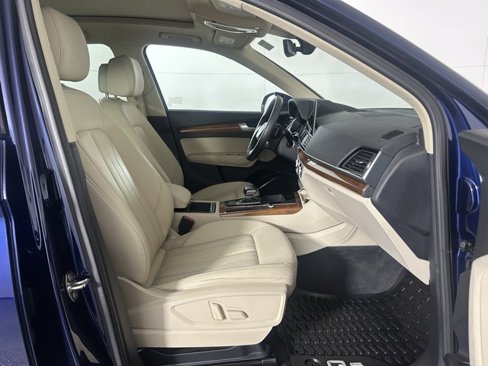Certified 2022 Audi Q5 2.0T Premium w/ Convenience Package image 26
