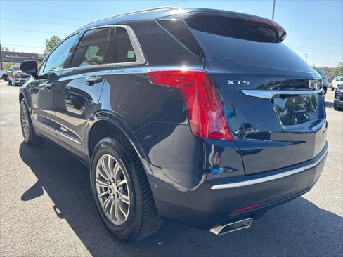 Used 2017 Cadillac XT5 Luxury w/ Driver Awareness Package image 7