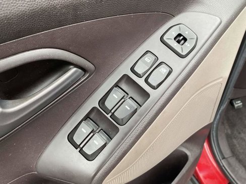Used 2014 Hyundai Tucson GLS image 18