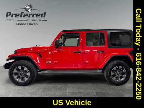Used 2018 Jeep Wrangler Unlimited Sahara image 2