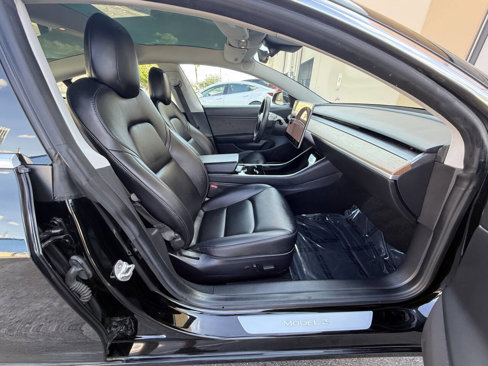 Used 2019 Tesla Model 3 Standard Range Plus image 27