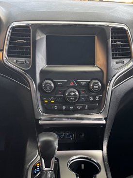 Used 2018 Jeep Grand Cherokee Limited image 8