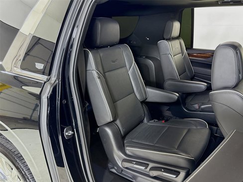 Used 2022 Cadillac Escalade ESV Premium Luxury image 27