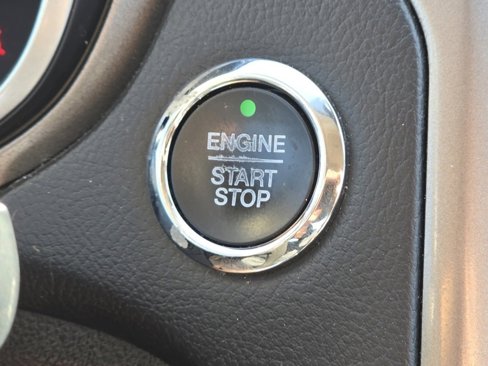 Used 2019 Ford Fusion SEL image 9