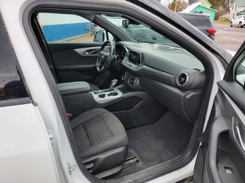 Used 2022 Chevrolet Blazer LT image 13
