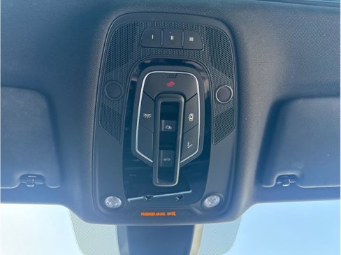 Used 2018 Audi SQ5 Premium Plus w/ Navigation Package image 27