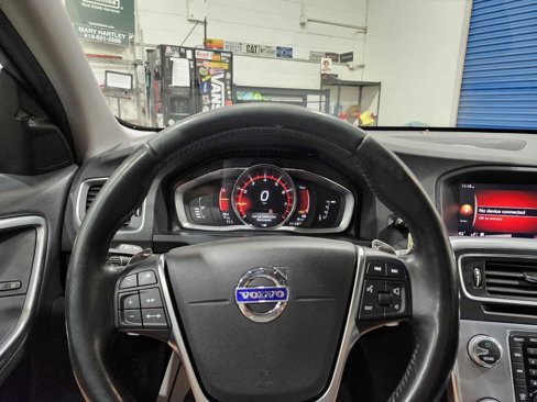 Used 2018 Volvo S60 T5 Dynamic w/ Vision Package image 33