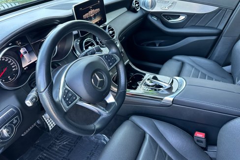 Used 2018 Mercedes-Benz GLC 43 AMG 4MATIC image 10