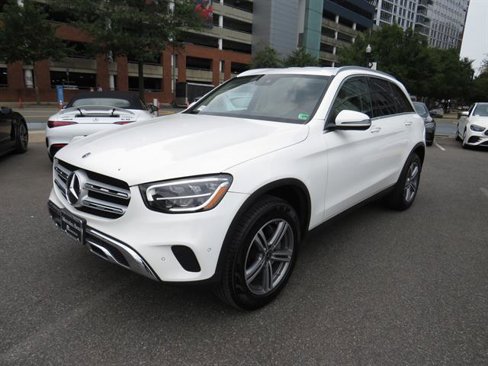 Certified 2022 Mercedes-Benz GLC 300 4MATIC image 1
