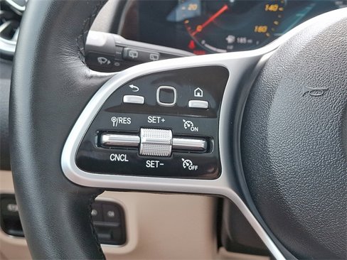 Used 2022 Mercedes-Benz GLB 250 4MATIC image 22