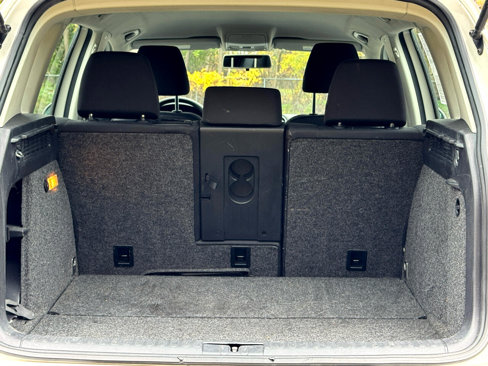 Used 2012 Volkswagen Tiguan S image 14