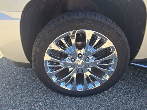 Used 2012 Cadillac Escalade ESV Luxury image 45